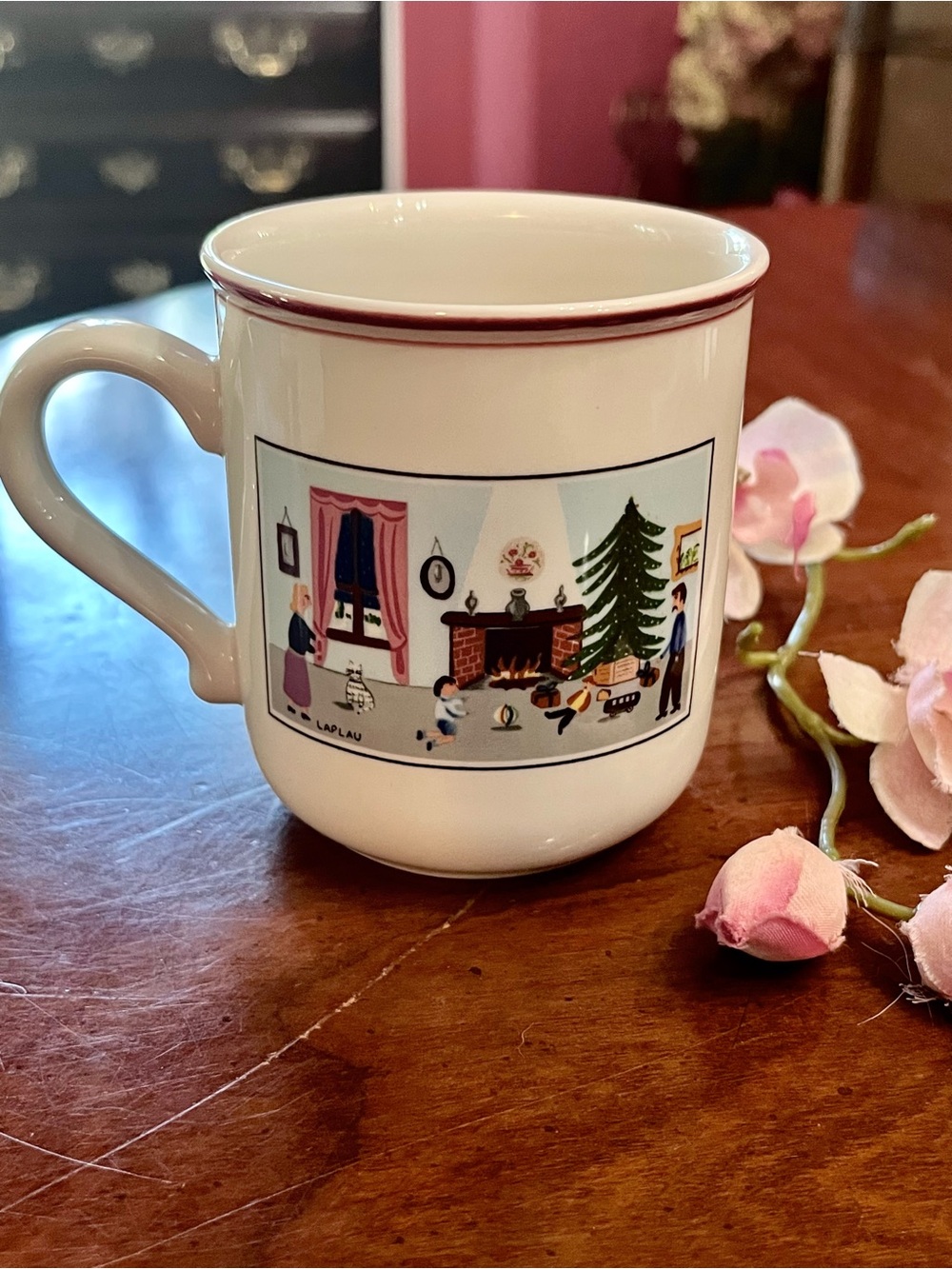 Vintage Villeroy & Boch Design Naif Christmas Porcelain Mug -Fireplace Scene